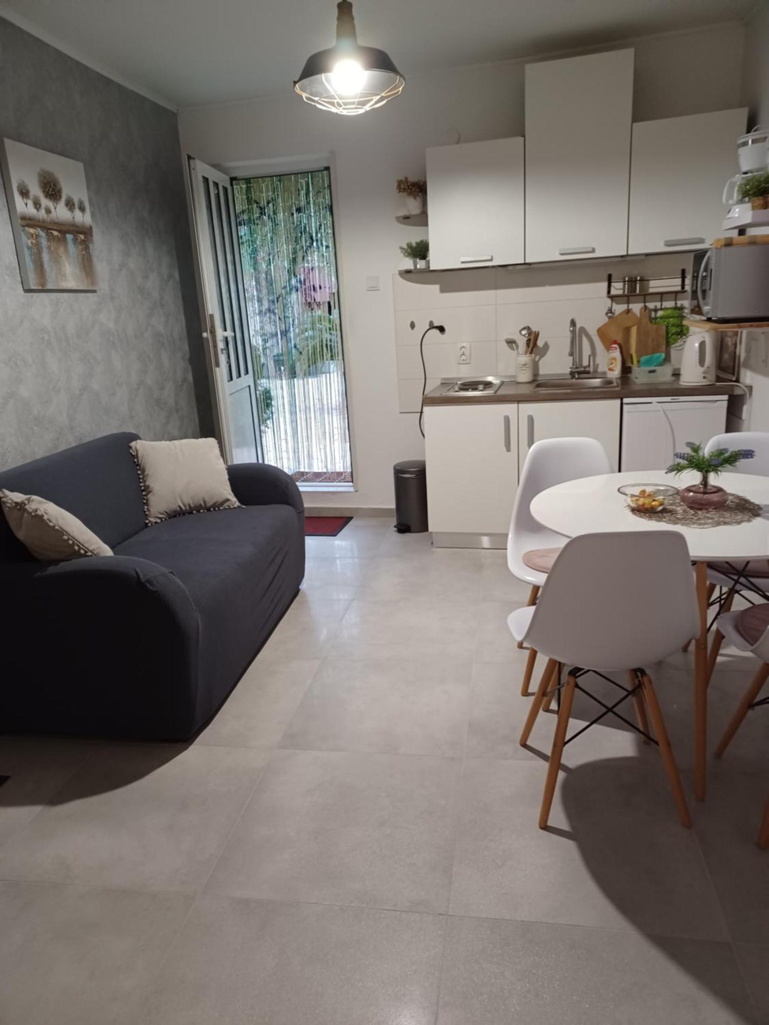 Apartment Mira Трогир Екстериор снимка